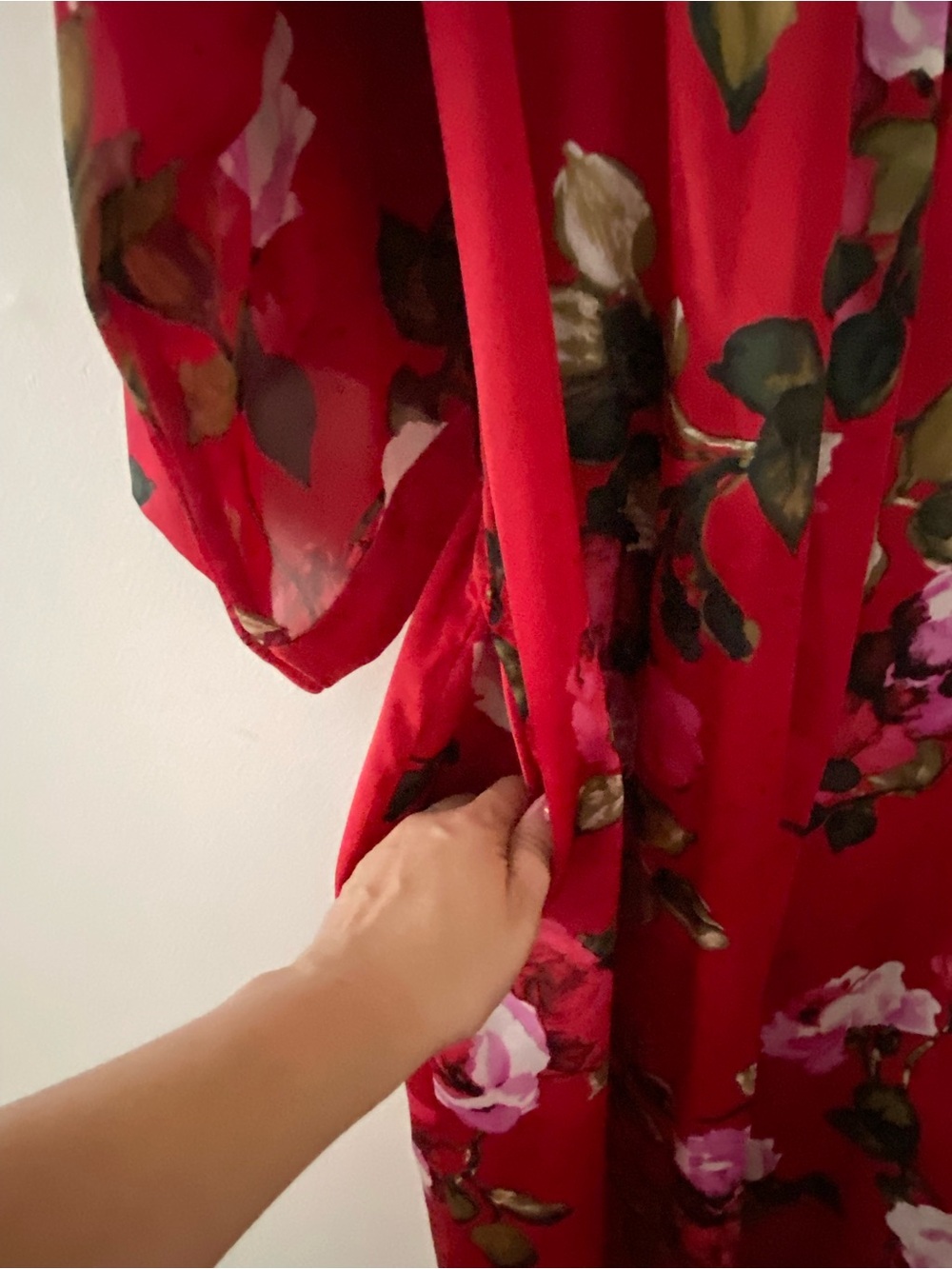 Vintage Floral feminine Satin Red Kimono Robe with sheer sleeves size Large - Picture 7 of 10